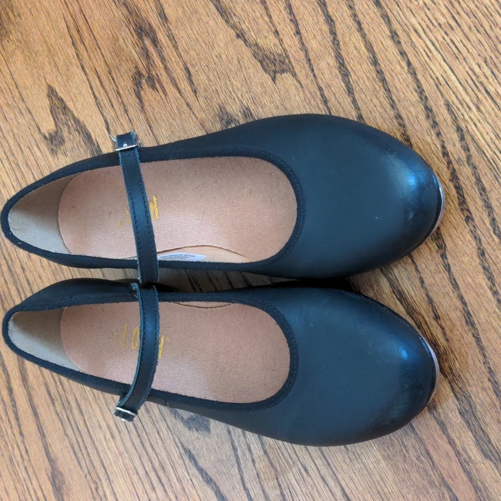 Tap shoes